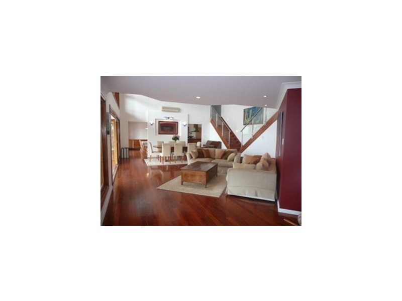 Holland Park QLD 4121