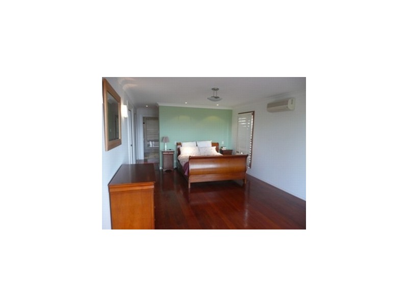 Holland Park QLD 4121