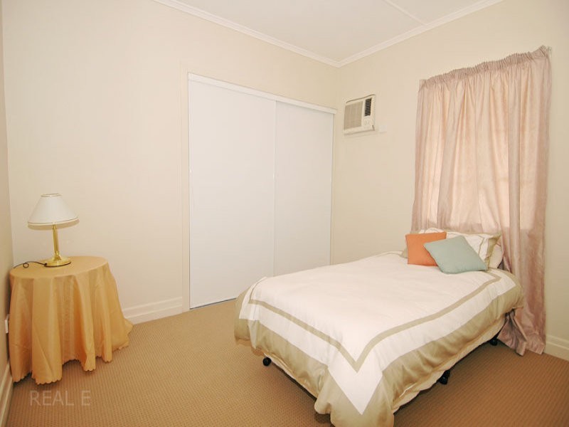 Wavell Heights QLD 4012