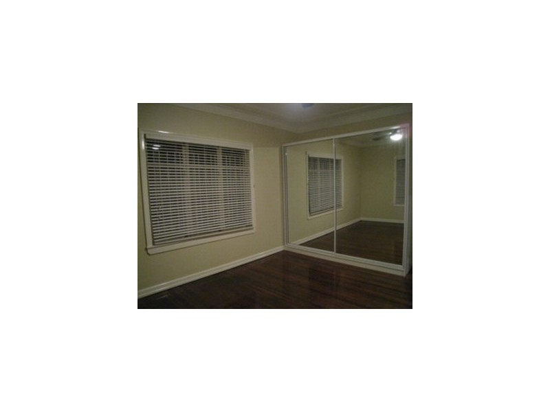 Wavell Heights QLD 4012