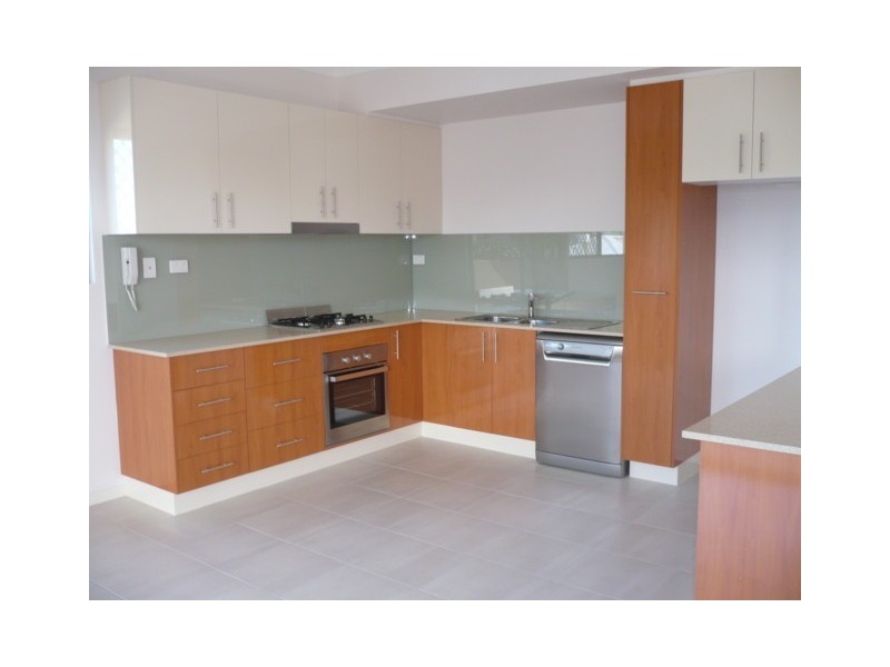 4/16 Seeney Street, Zillmere QLD 4034