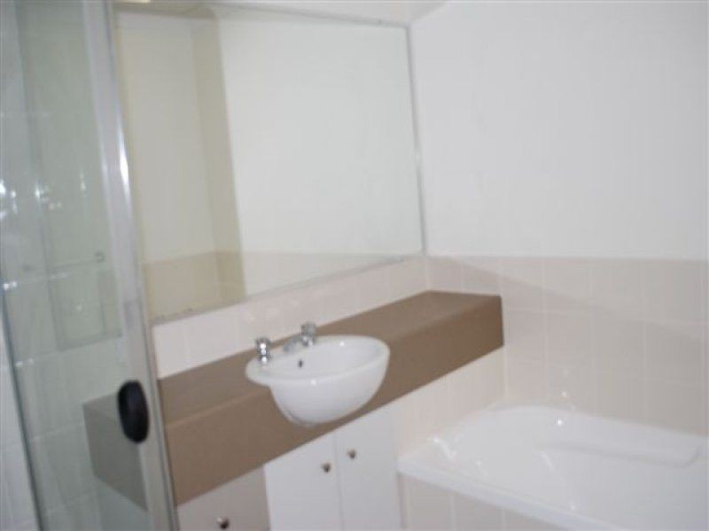 8/99 Hercules Rd, Kippa-ring QLD 4021