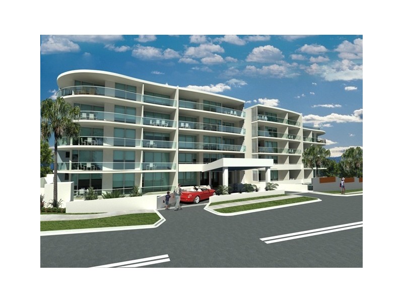 8 Cooma Tce, Caloundra QLD 4551