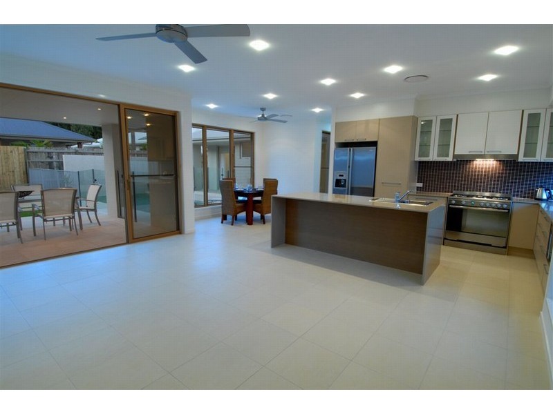 8 Thornbill Crt, Buderim QLD 4556