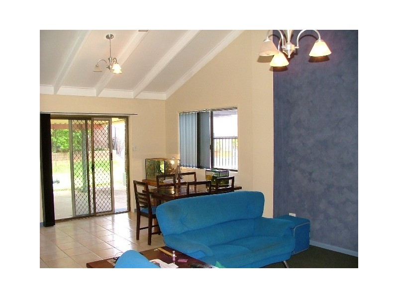 8 Greygum Court, Mooloolaba QLD 4557