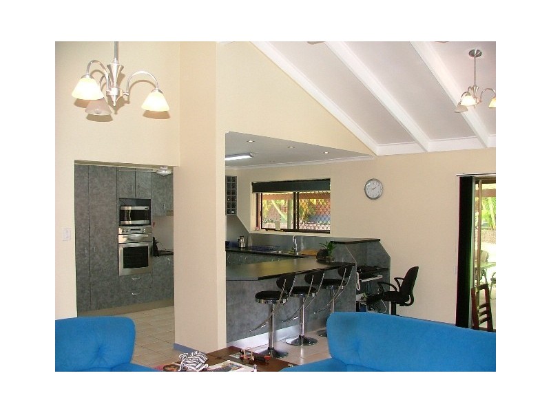 8 Greygum Court, Mooloolaba QLD 4557