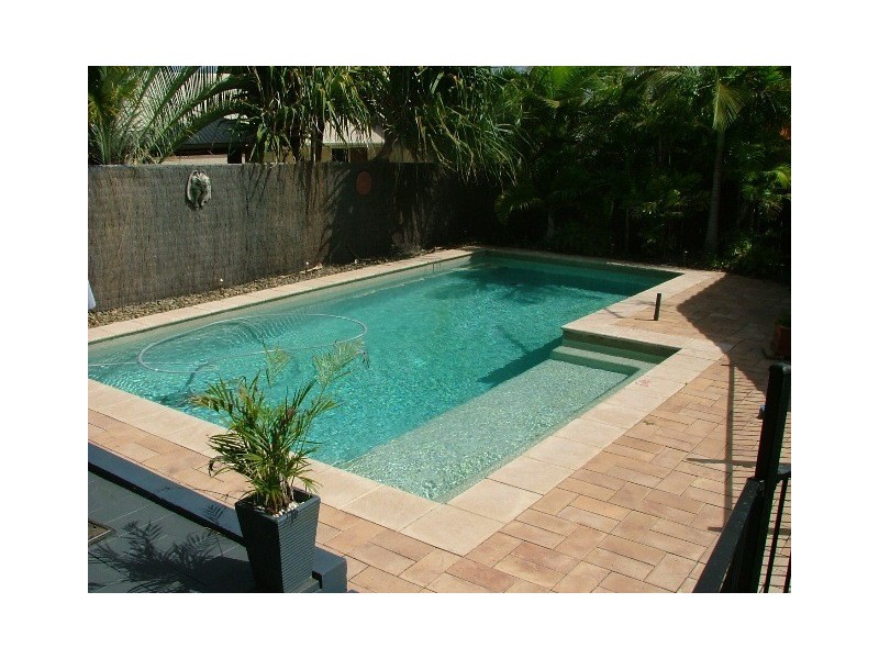 8 Greygum Court, Mooloolaba QLD 4557