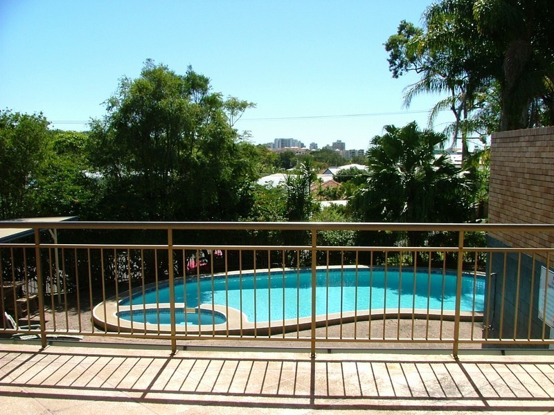 4/18 Camfield Street, Alexandra Headland QLD 4572