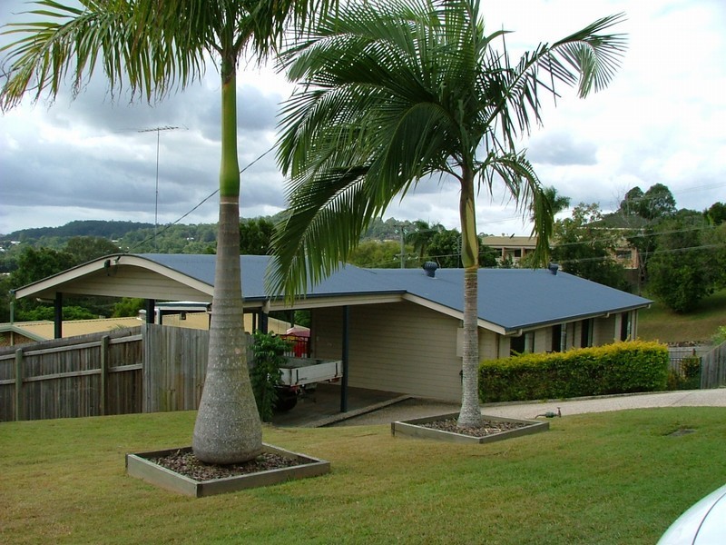 126 Coes Creek Road, Nambour QLD 4560