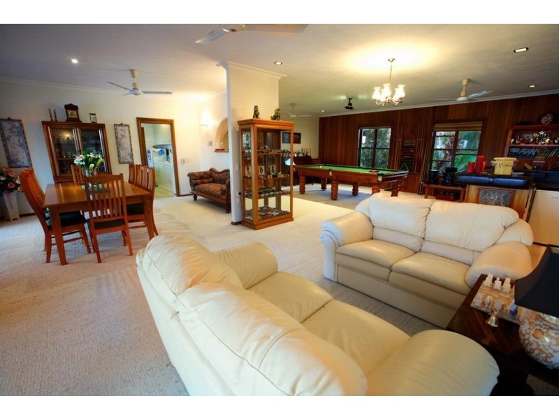 18 Imara Court, Mountain Creek QLD 4557
