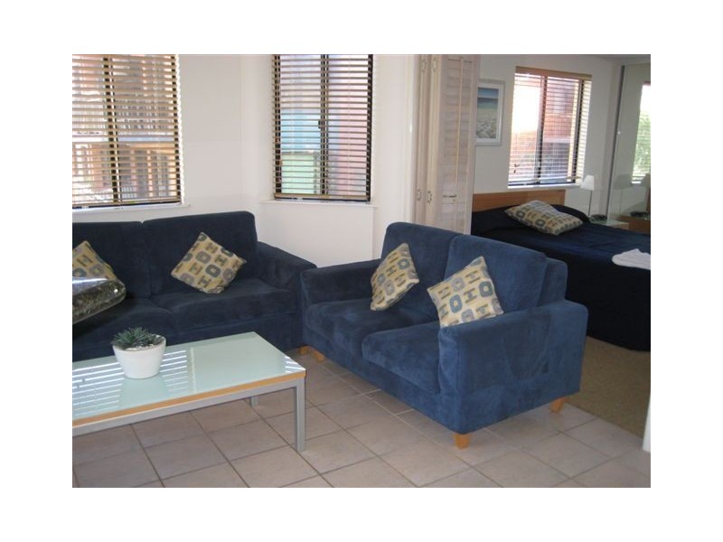 7/14 River Esp, Mooloolaba QLD 4557