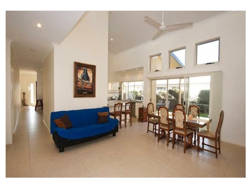 20 Quillback Crt, Mountain Creek QLD 4557