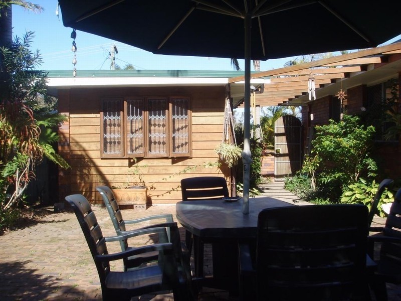 12 Tombarra Street, Mooloolaba QLD 4557