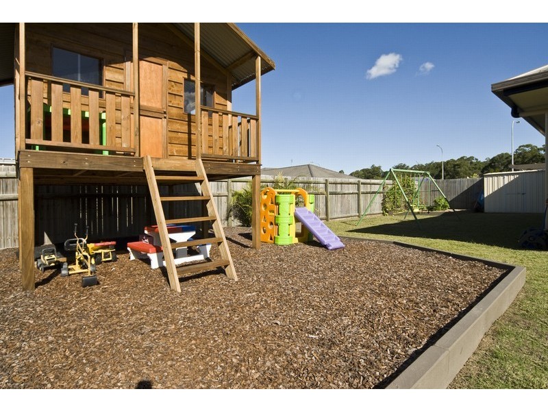 4 Bateman Street, Sippy Downs QLD 4556