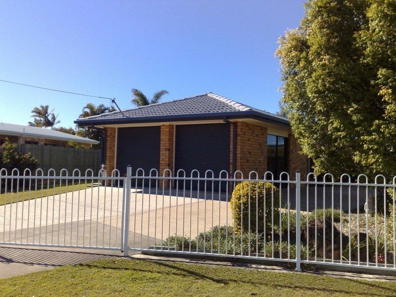 4 Ewinga Court, Mountain Creek QLD 4557