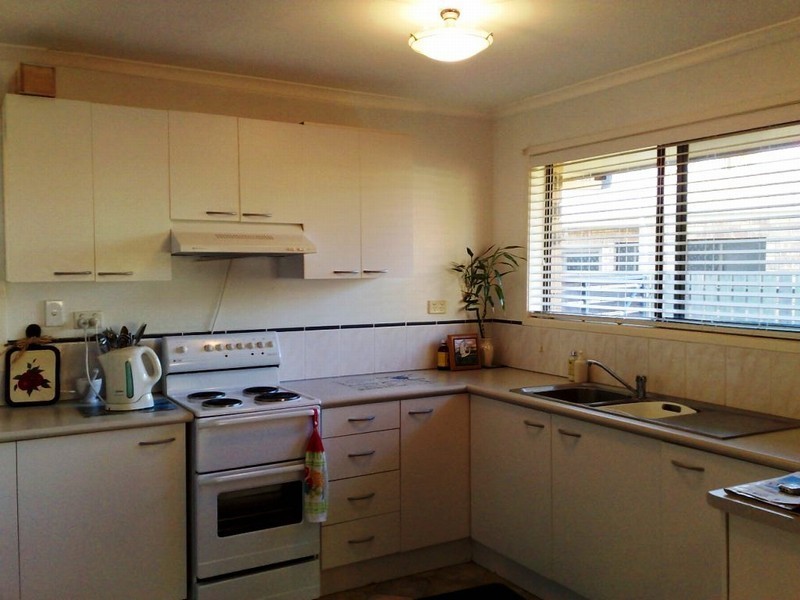 4 Ewinga Court, Mountain Creek QLD 4557