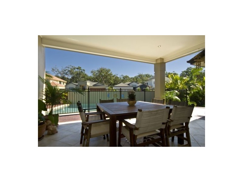 1 Pompano Ct, Mountain Creek QLD 4557