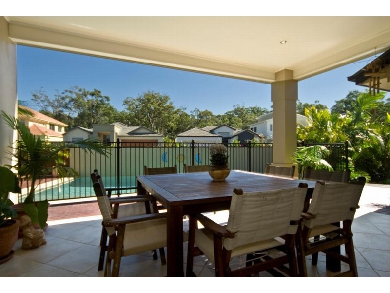 1 Pompano Ct, Mountain Creek QLD 4557