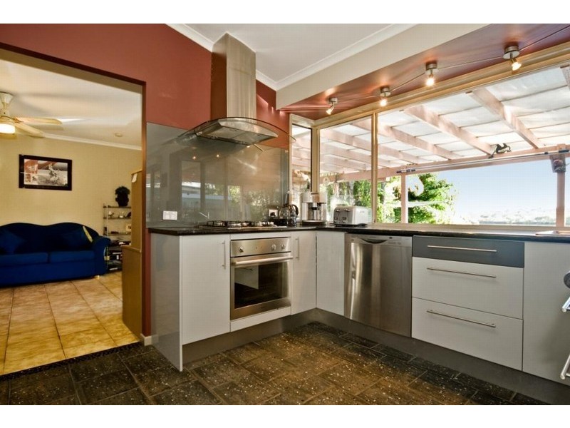 61 Cootamundra Drive, Mountain Creek QLD 4557