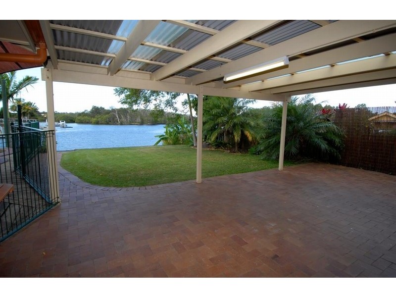 17 Cootamundra Dr, Mountain Creek QLD 4557