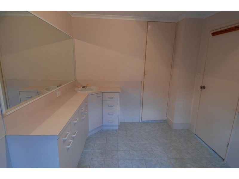 17 Cootamundra Dr, Mountain Creek QLD 4557