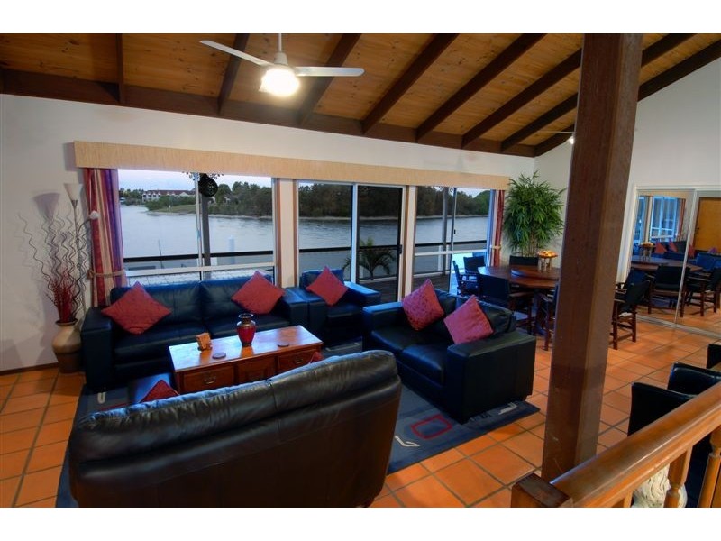 14 Urambi Ct, Mountain Creek QLD 4557