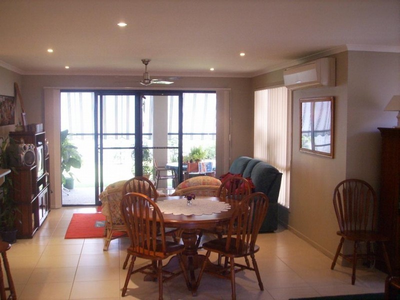 27 Sinatra Street, Sippy Downs QLD 4556