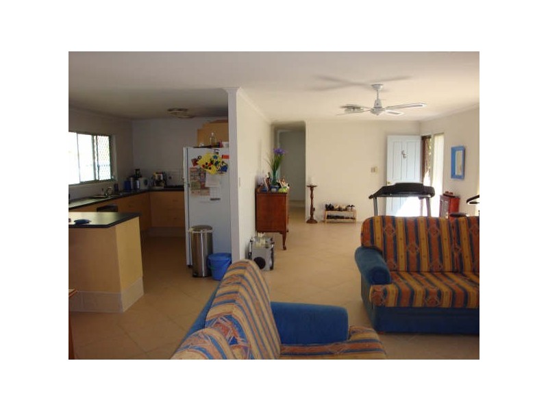 66 Petrie Creek Rd, Rosemount QLD 4560