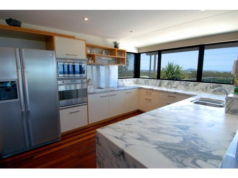 21 Yakola Pde, Alexandra Headland QLD 4572