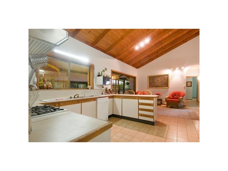 1 Nunkeri Court, Forest Glen QLD 4556