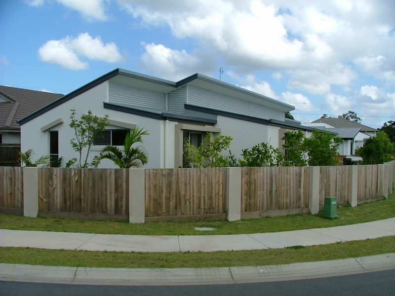 15 Peppermint Crescent, Sippy Downs QLD 4556