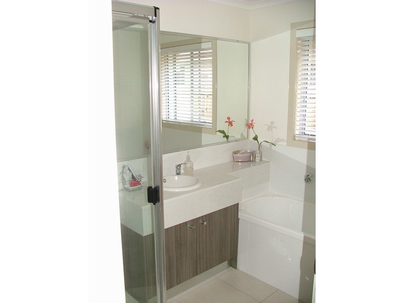 15 Peppermint Crescent, Sippy Downs QLD 4556