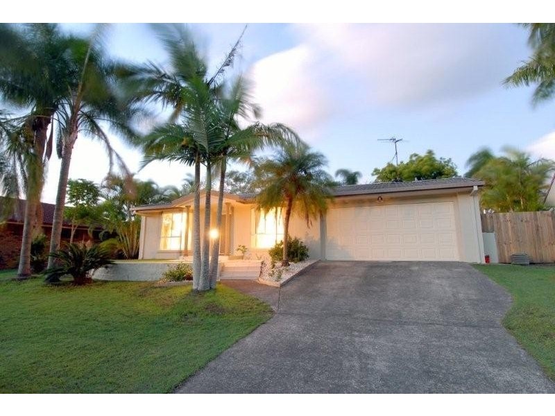 5 Mahogany Ct, Mooloolaba QLD 4557