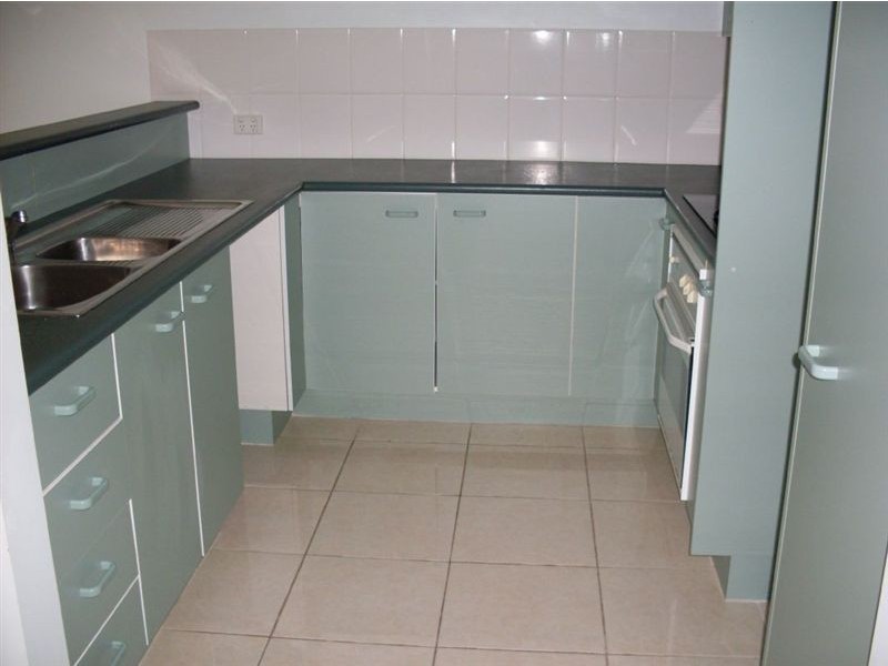 1/38 Dalton Drive, Maroochydore QLD 4558