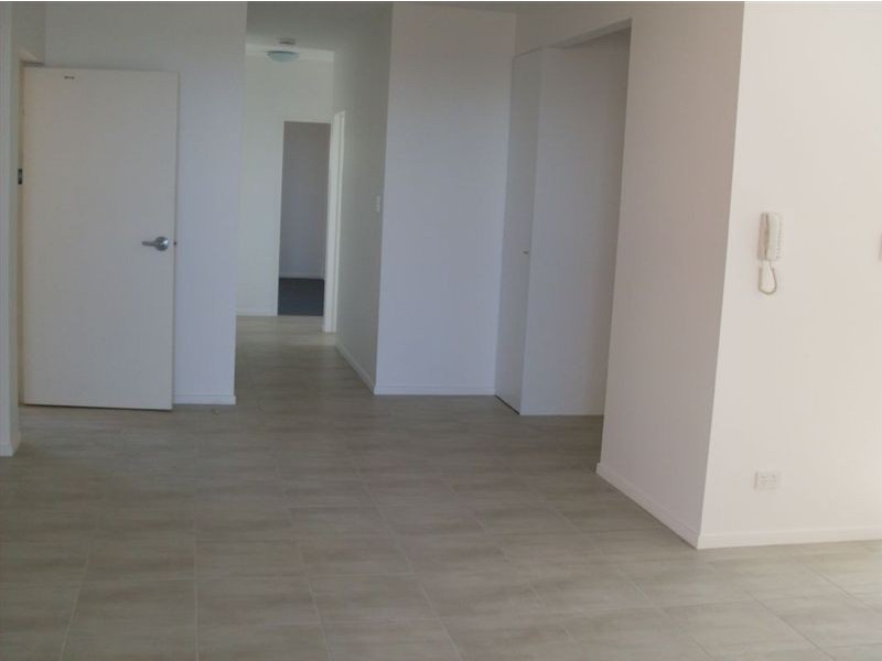 Alexandra Headland QLD 4572