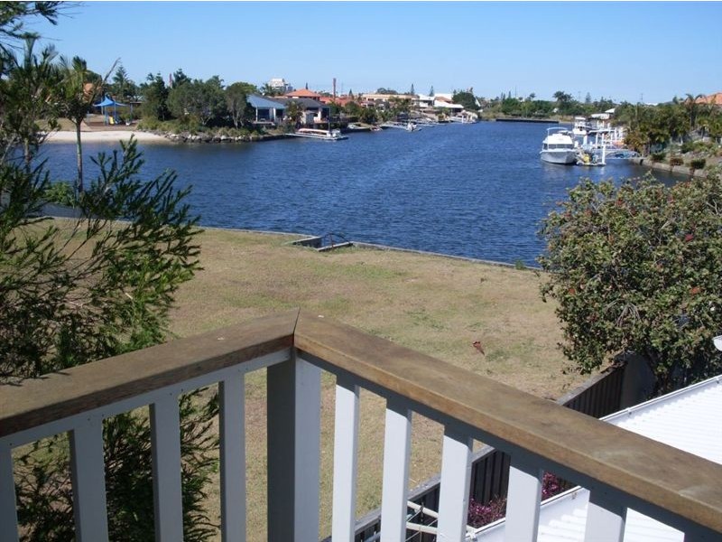 Minyama QLD 4575