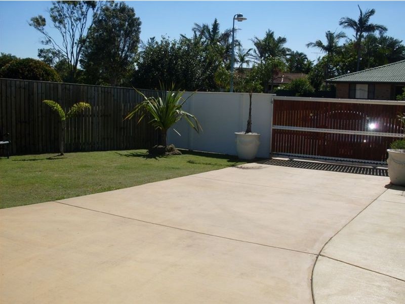 Minyama QLD 4575