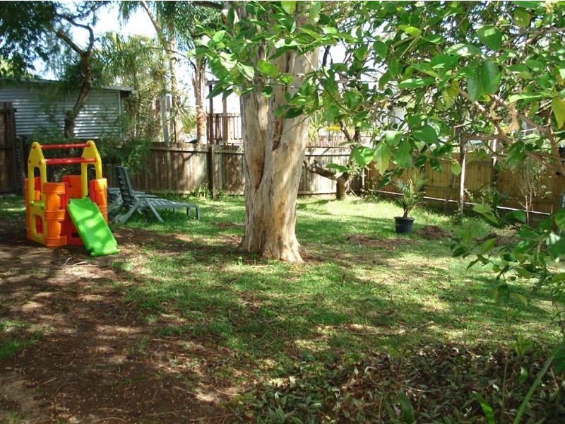 19 Toorumbee Drive, Mooloolaba QLD 4557