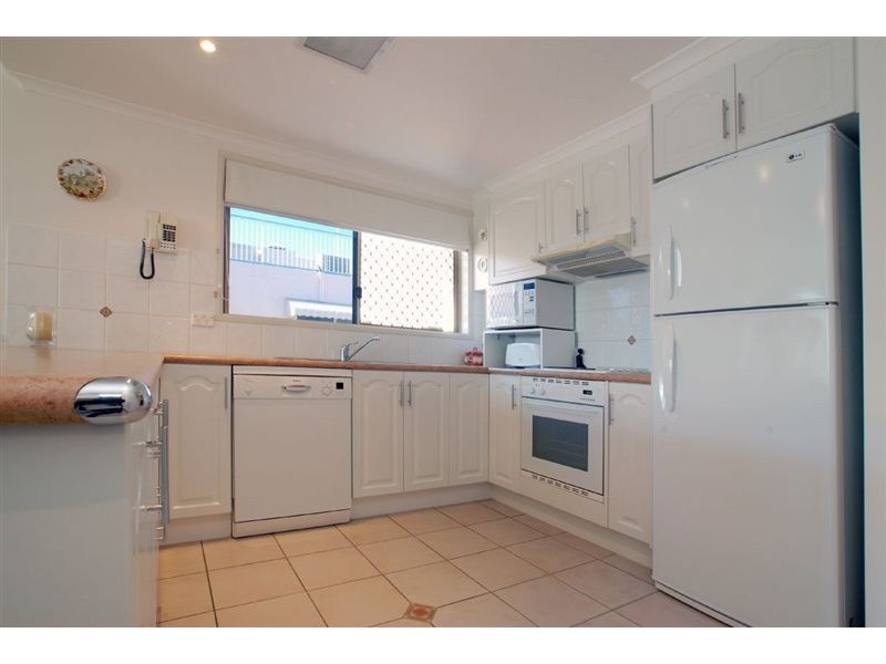 6/105 Bradman Avenue, Maroochydore QLD 4558