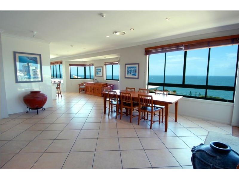 28/4 Buderim Ave, Alexandra Headland QLD 4572