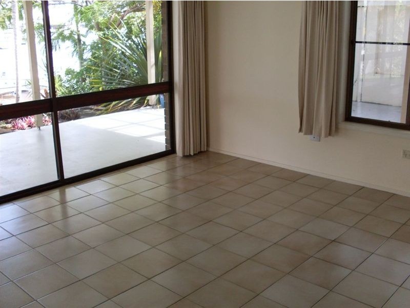 Minyama QLD 4575