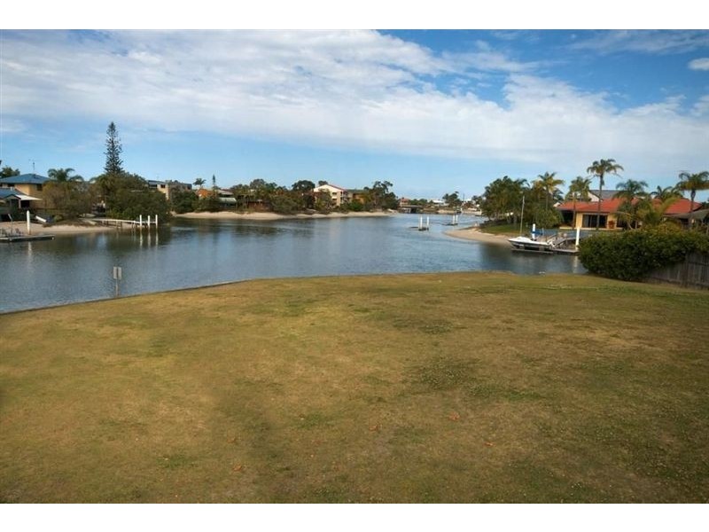 28 Aldinga Place, Mooloolaba QLD 4557