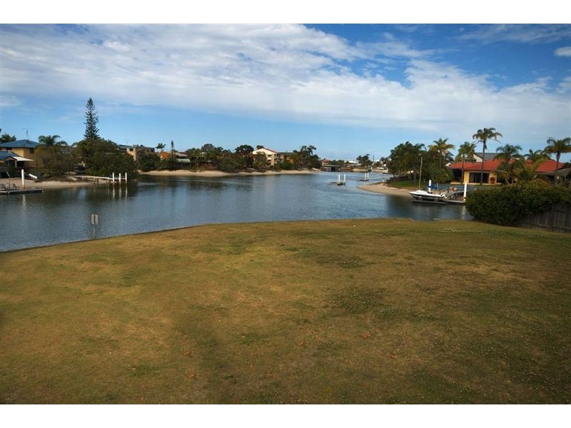 28 Aldinga Place, Mooloolaba QLD 4557