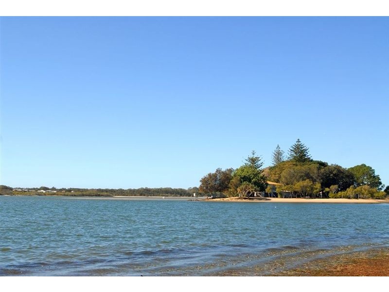 3/80 Broadwater Av, Maroochydore QLD 4558