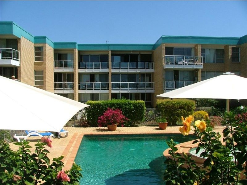 Alexandra Headland QLD 4572