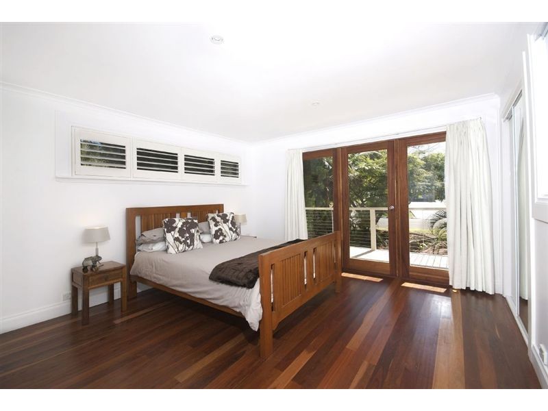 8 Pakee Street, Alexandra Headland QLD 4572
