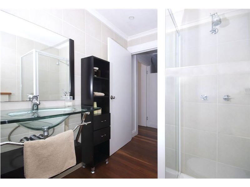 8 Pakee Street, Alexandra Headland QLD 4572