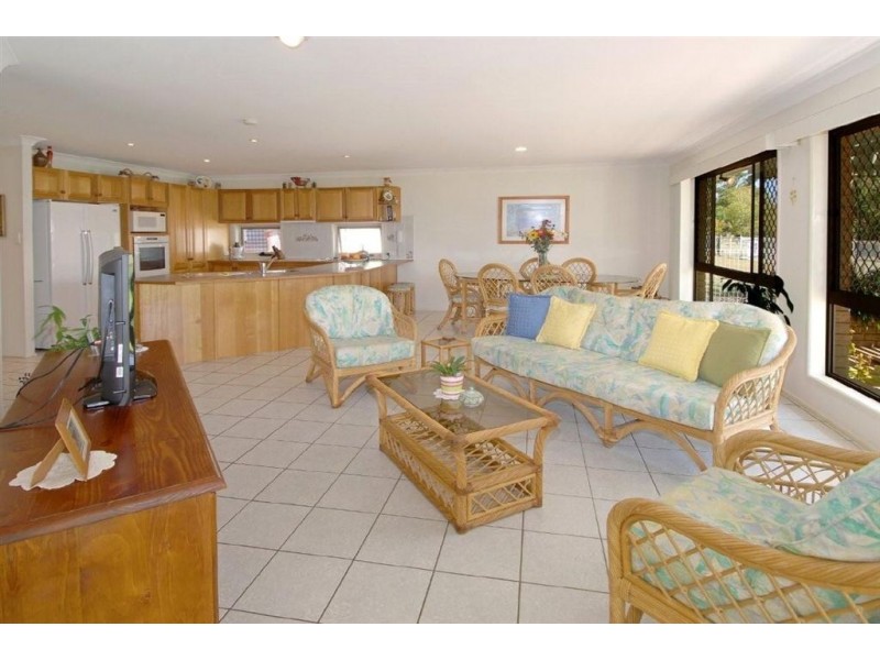 28 Mooloolah Drive, Minyama QLD 4575