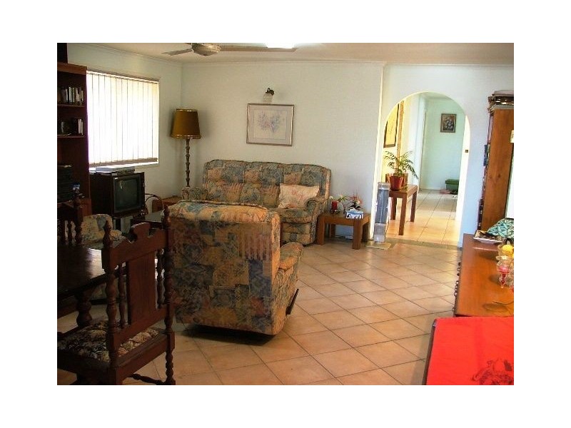 43 Jessica Blvd, Minyama QLD 4575