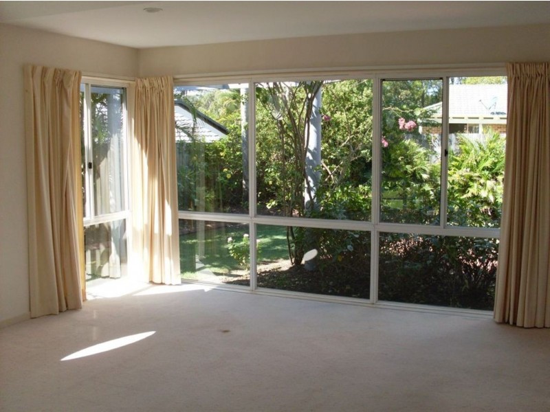 14 Glenfields Blv, Mountain Creek QLD 4557